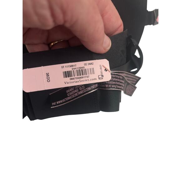 Victoria’s Secret Black Bra 36DD NWT — Gold V Detail — Lightly Lined Underwire - Picture 4 of 4